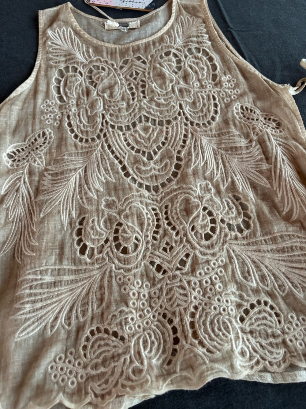 NWT Boho Embroidered Top - Picture 2 of 8